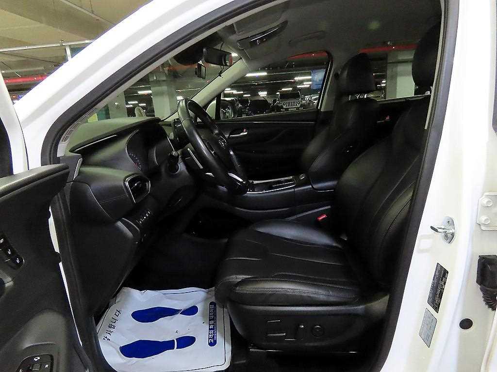 HYUNDAI Santa Fe - Vista 6