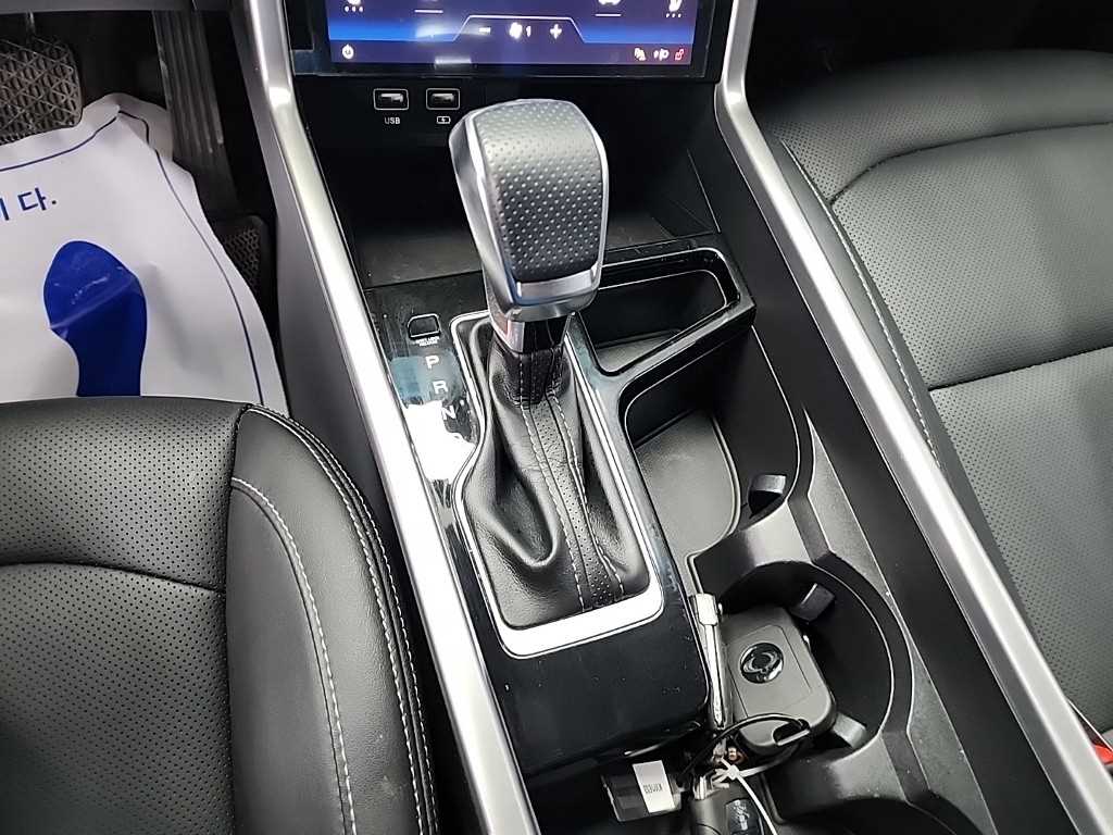 Ssangyong Torres - Vista 8