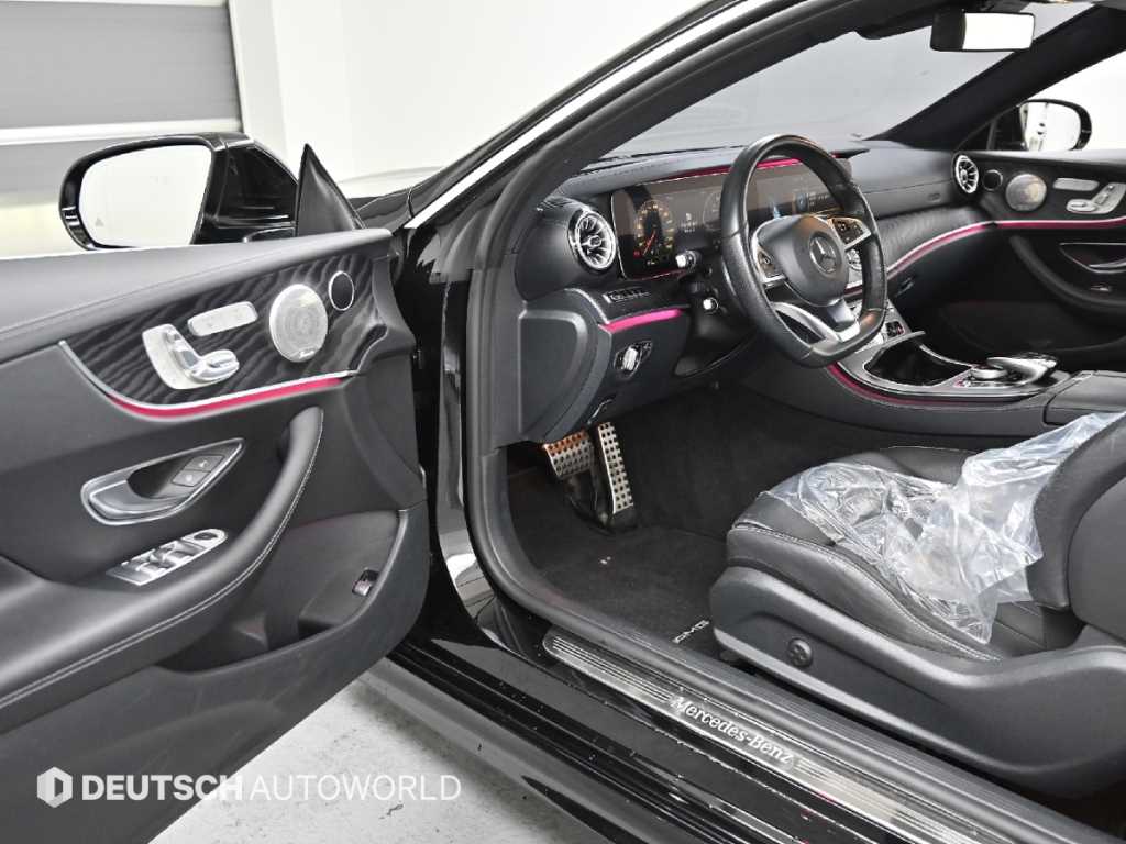 Mercedes Benz E class - Vista 11