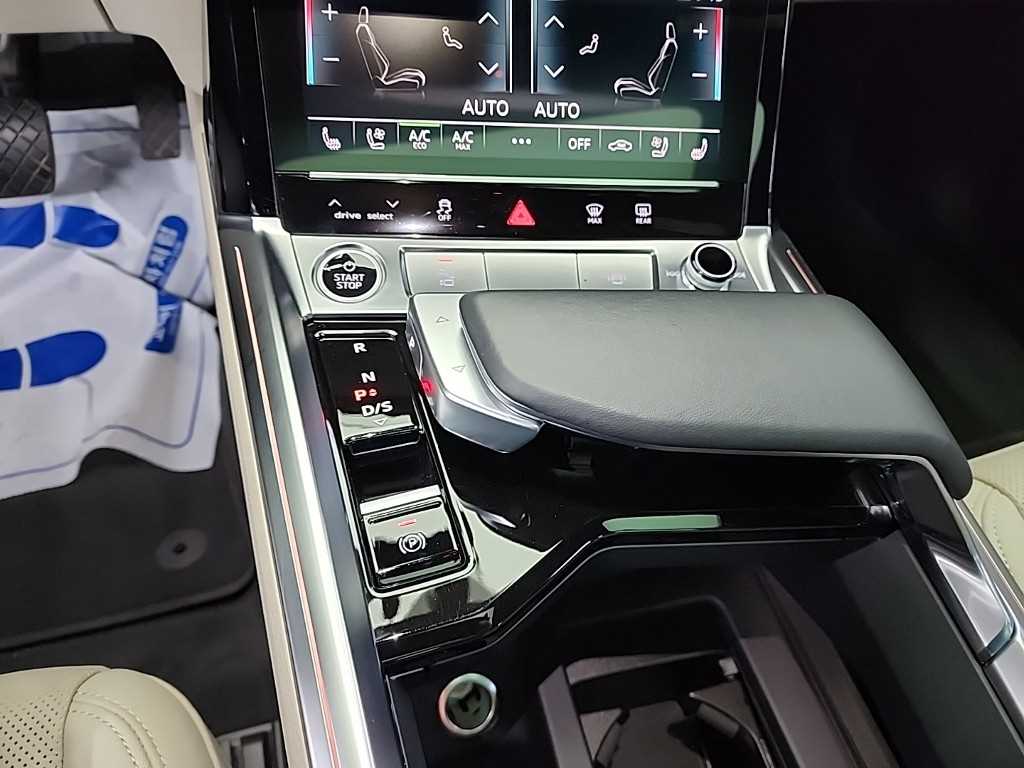 Audi e-Tron - Vista 8