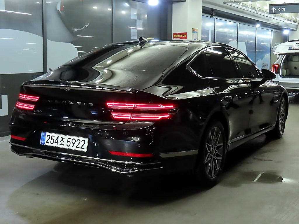 Genesis G80 - Vista 4