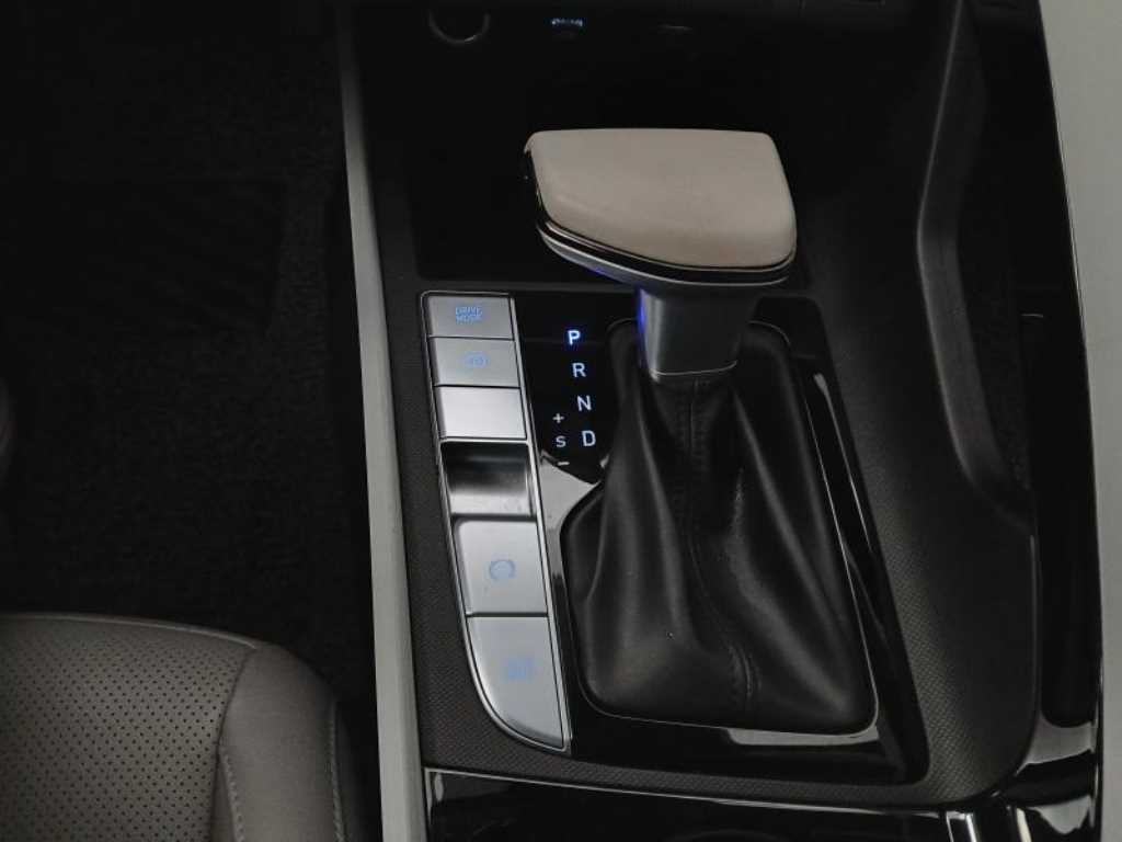 HYUNDAI Avante 2021 Blanco - Importación desde Corea - HF Imports Iquique - Foto 14