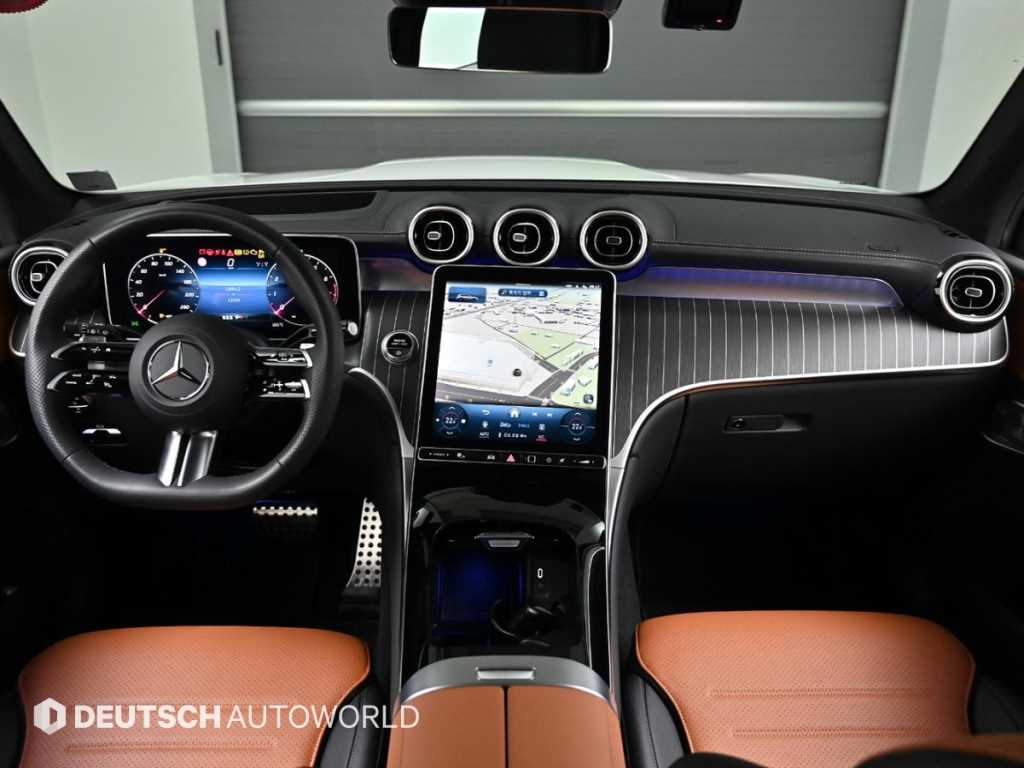 Mercedes Benz GLC Class - Vista 7