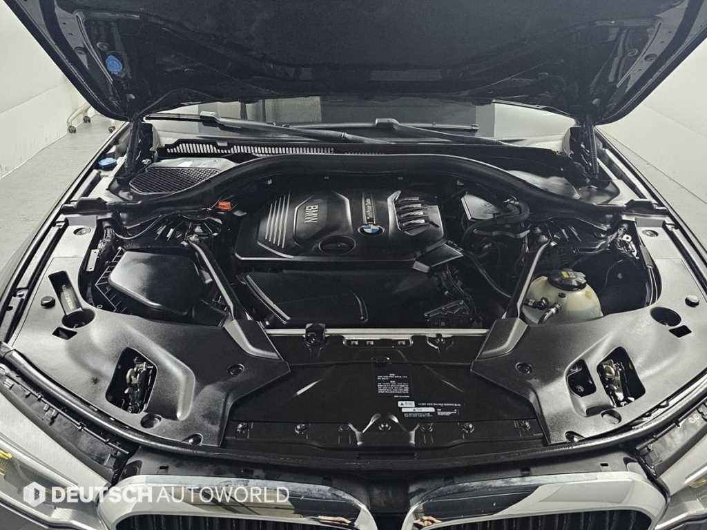 BMW 5 Series - Vista 6