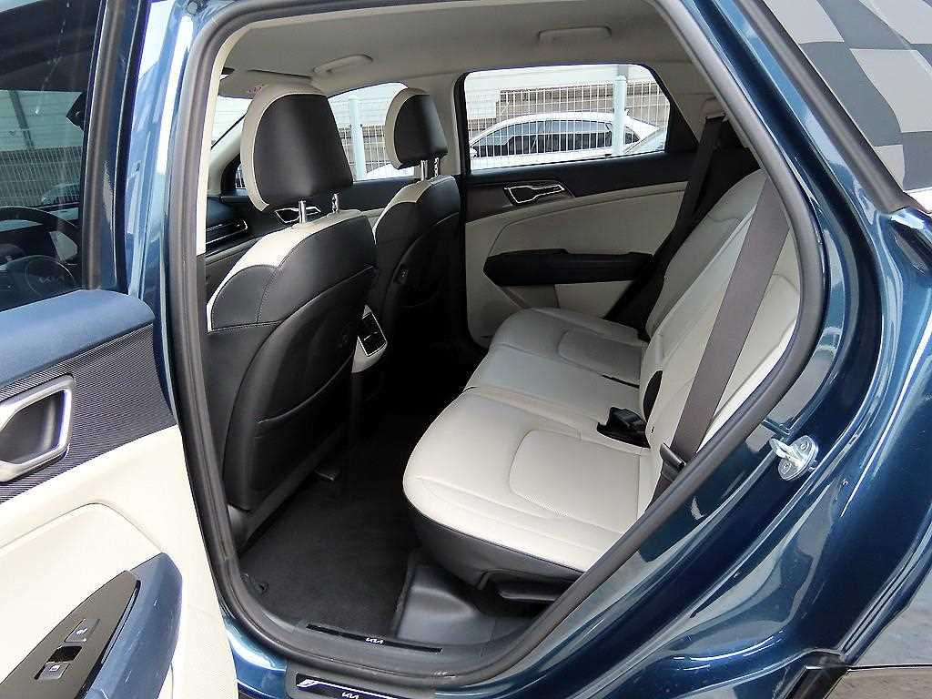 KIA Sportage - Vista 6