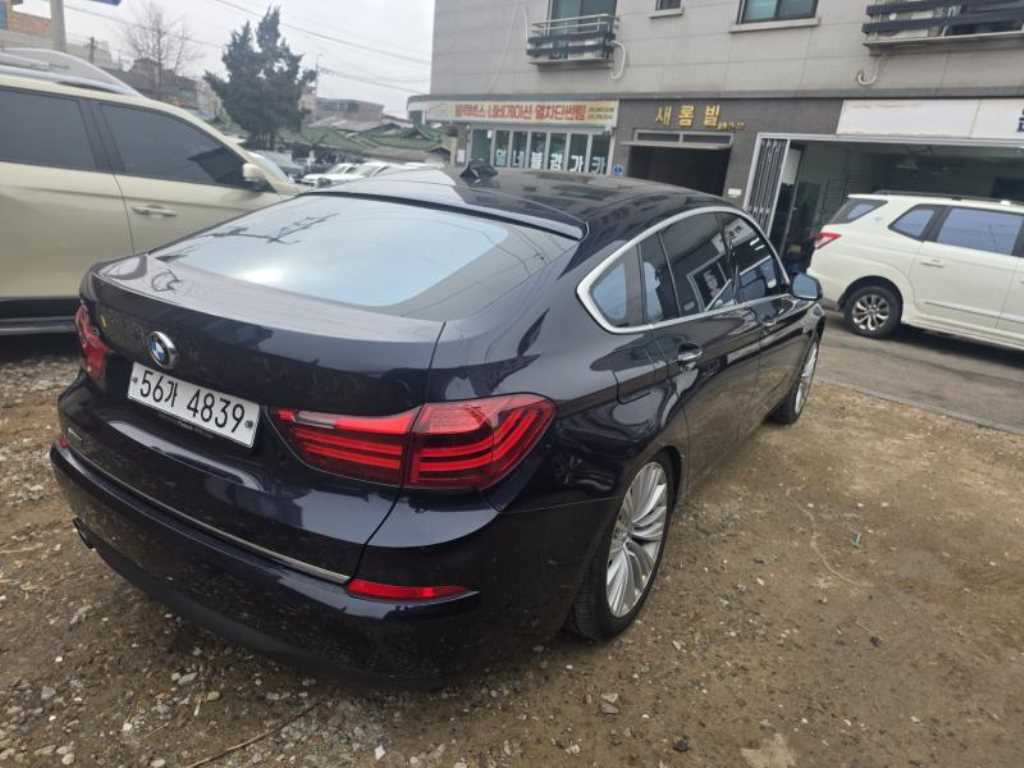 BMW Gran Turismo - Vista 3
