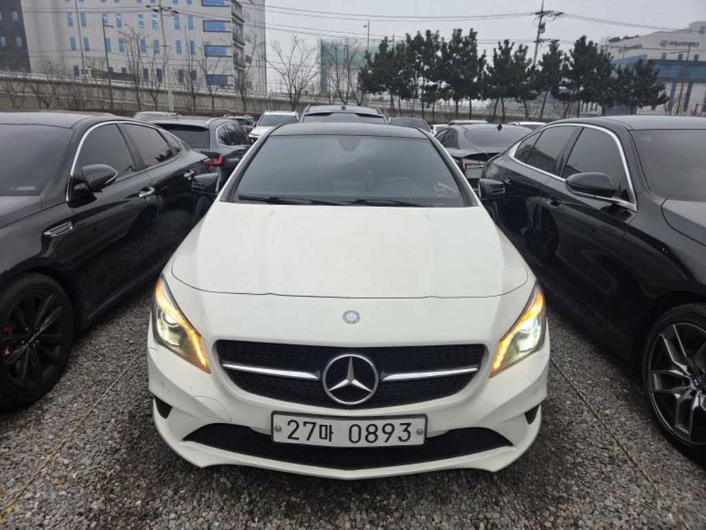 Mercedes Benz CLA Class 2016 Blanco - Importación desde Corea - HF Imports Iquique - Foto 1