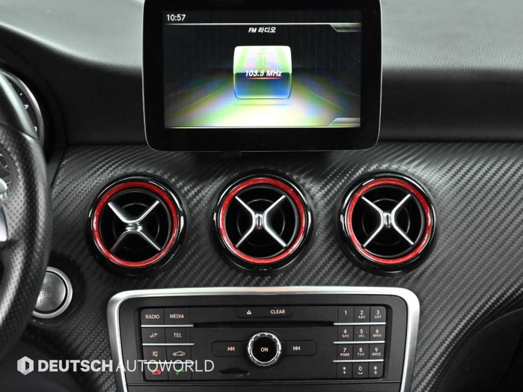 Mercedes Benz A Class 2018 Negro - Importación desde Corea - HF Imports Iquique - Foto 14