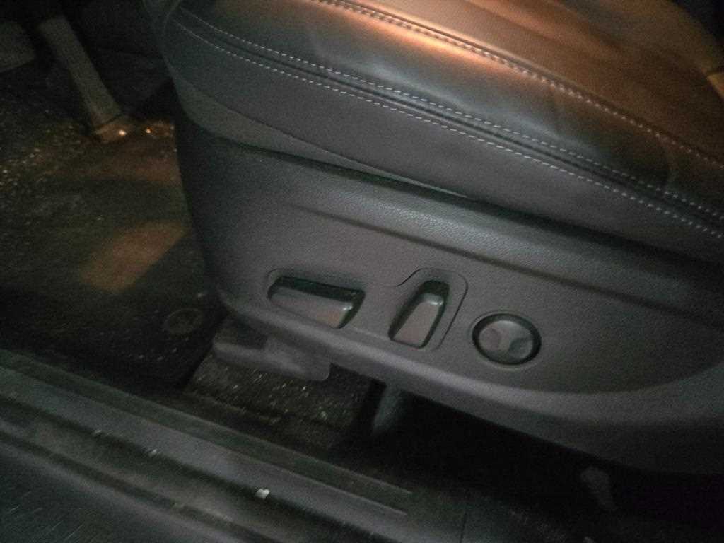 HYUNDAI Santa Fe - Vista 7