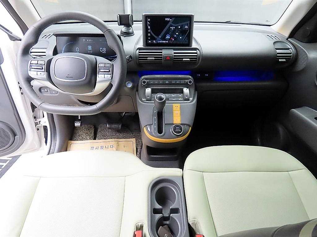 HYUNDAI Casper - Vista 7