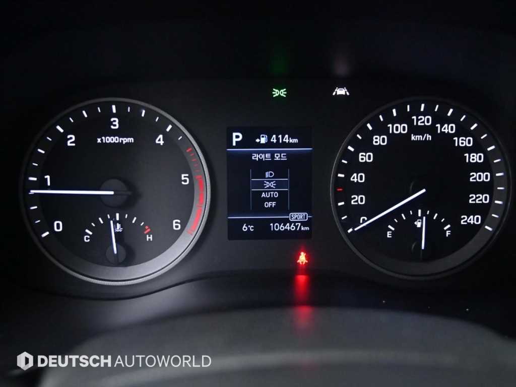 HYUNDAI Tucson - Vista 8