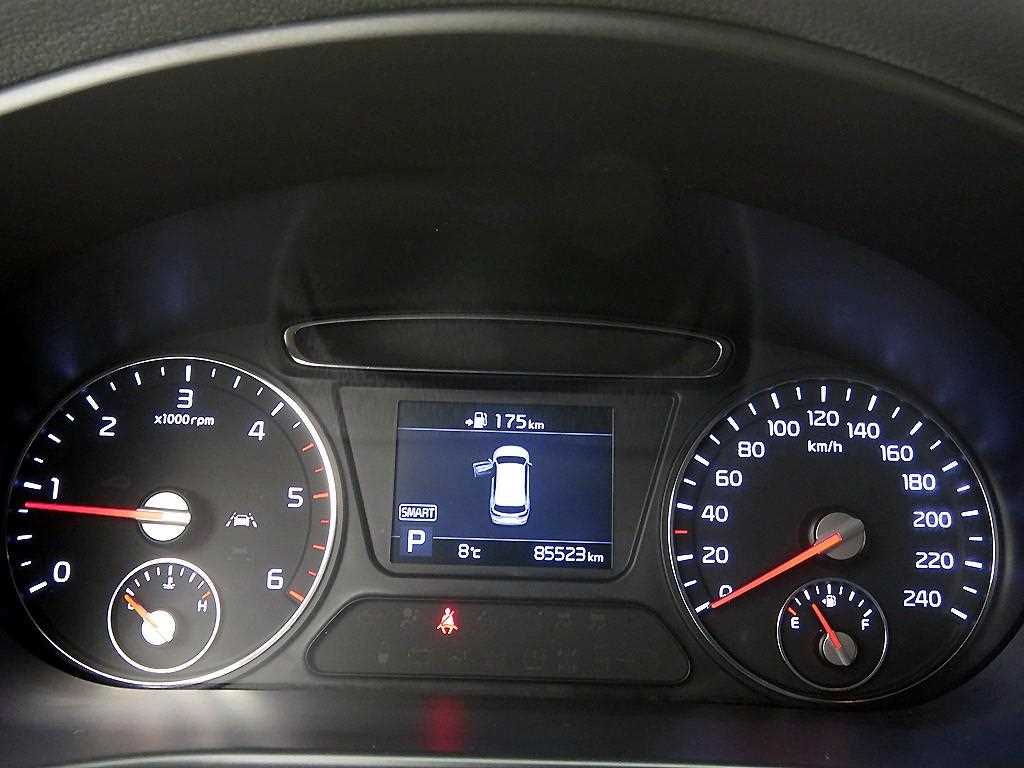 KIA Sorento - Vista 12