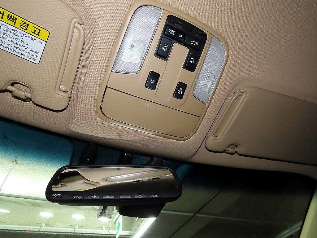 KIA Carnival 2016 Blanco - Importación desde Corea - HF Imports Iquique - Foto 16