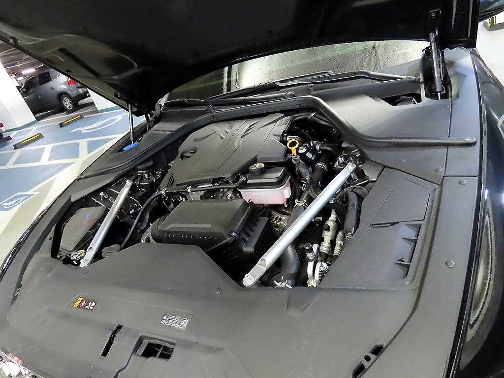 Genesis G80 2025 Negro - Importación desde Corea - HF Imports Iquique - Foto 19