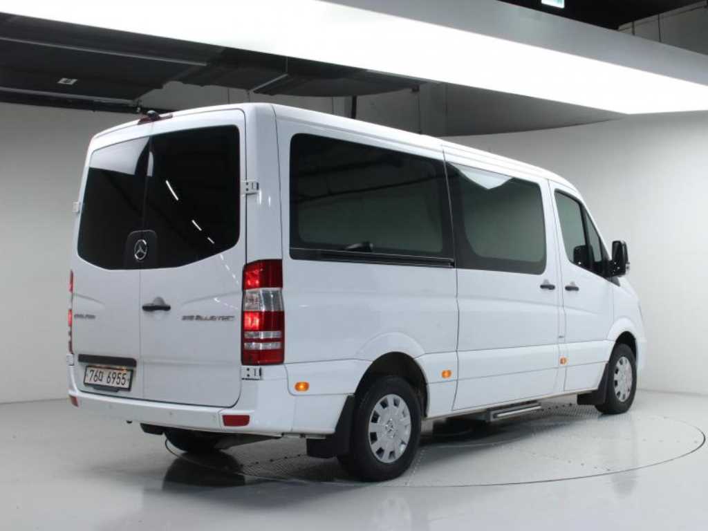 Mercedes Benz Sprinter - Vista 2