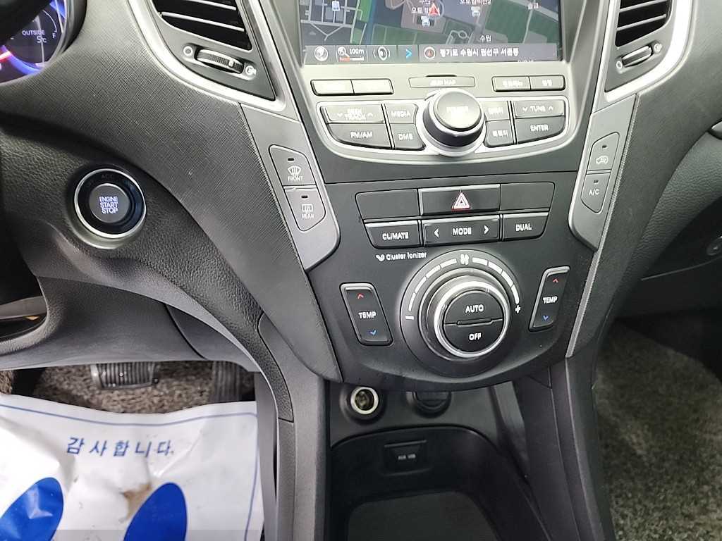 HYUNDAI Santa Fe - Vista 11