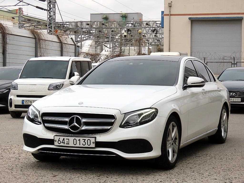 Mercedes Benz E class 2017 Blanco - Importación desde Corea - HF Imports Iquique - Foto 1