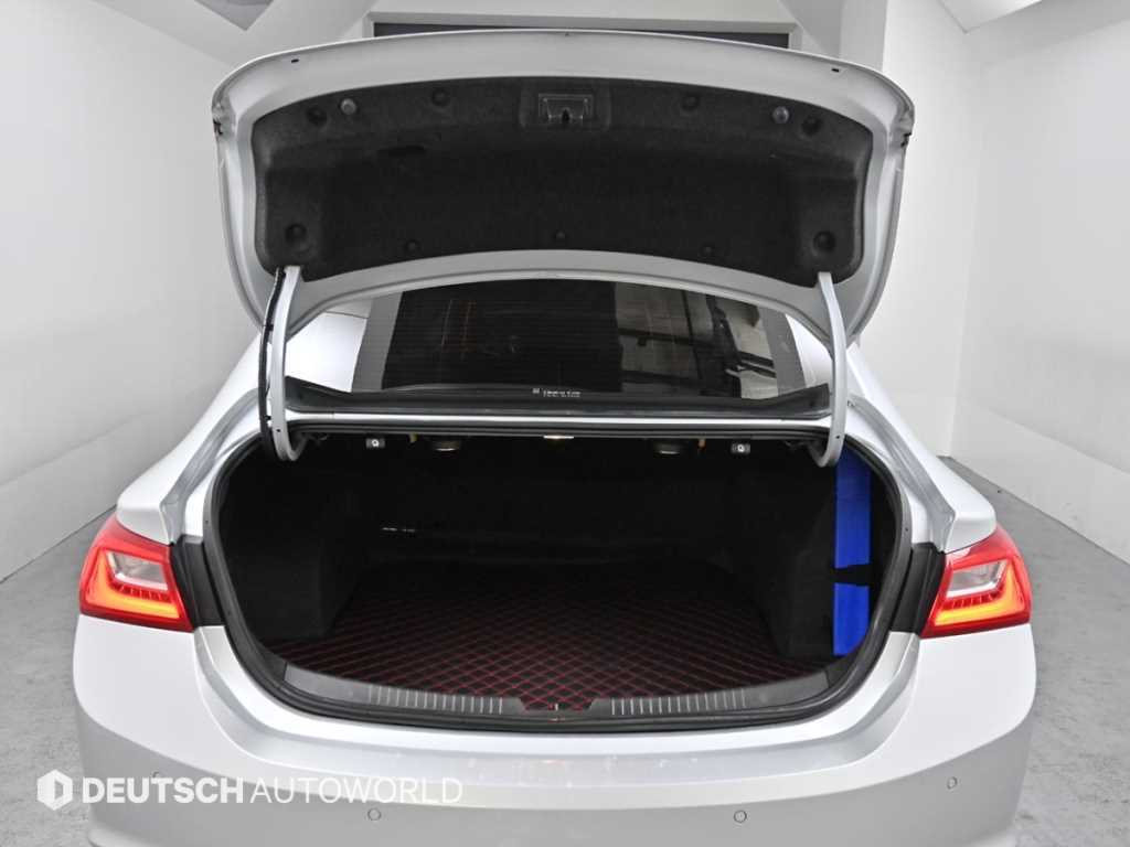 Chevrolet Malibu 2018 Plateado - Importación desde Corea - HF Imports Iquique - Foto 20