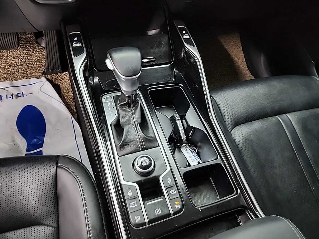 KIA Sorento - Vista 8