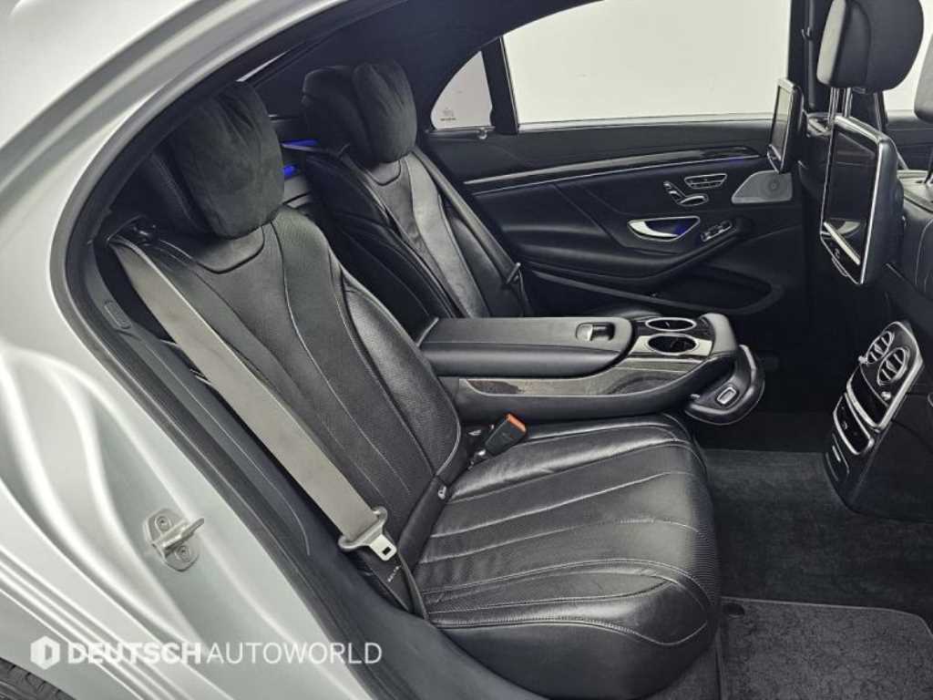 Mercedes Benz S Class - Vista 12