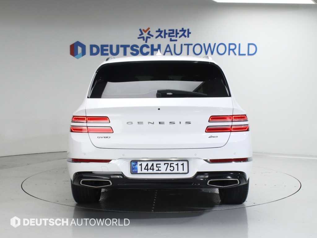Genesis GV80 - Vista 4