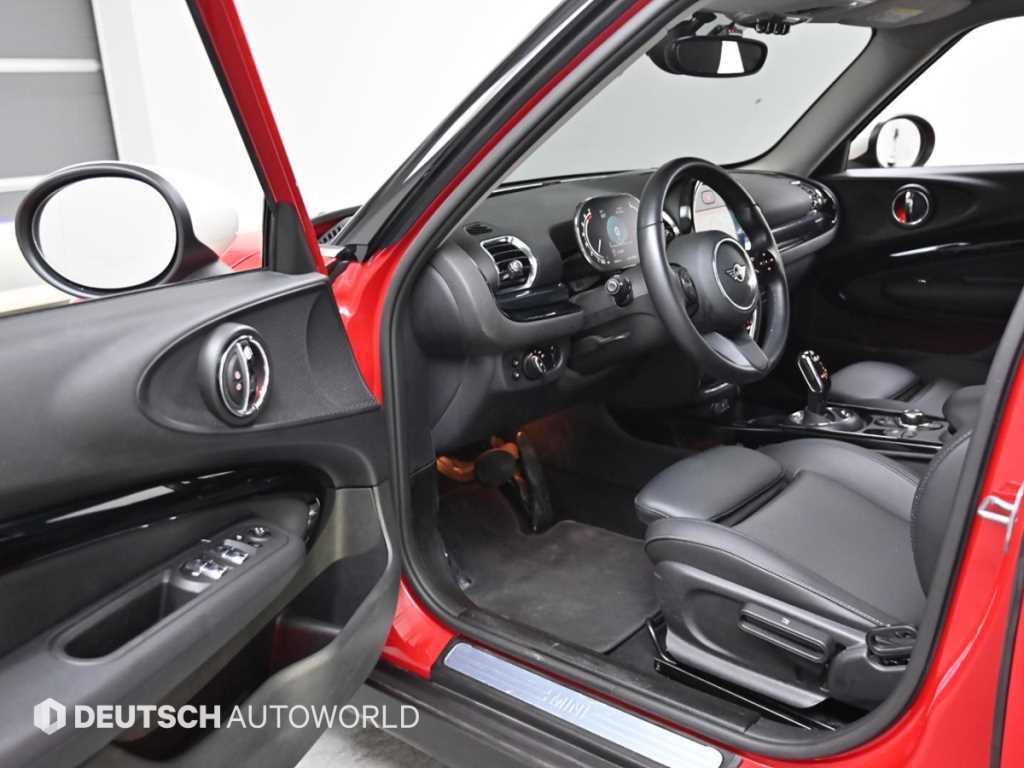 Mini Clubman - Vista 11