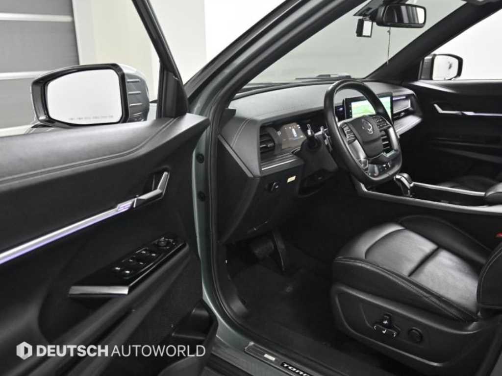 Ssangyong Torres - Vista 11