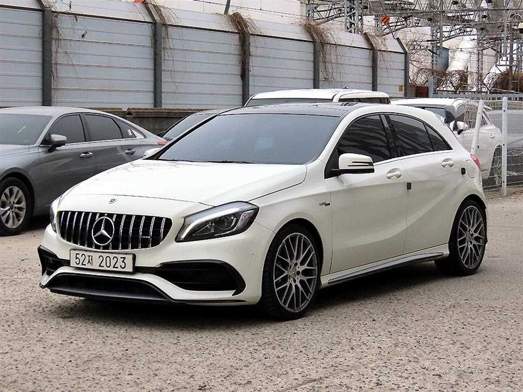 Mercedes Benz A Class - Vista 2