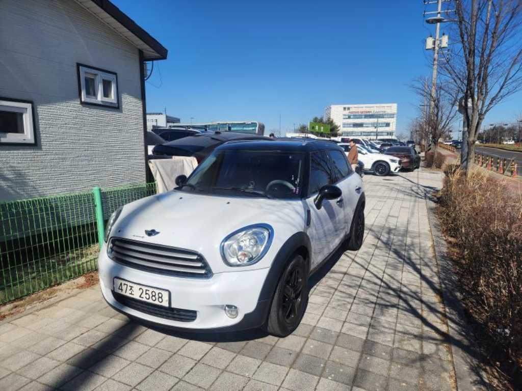 Mini Countryman - Vista 10