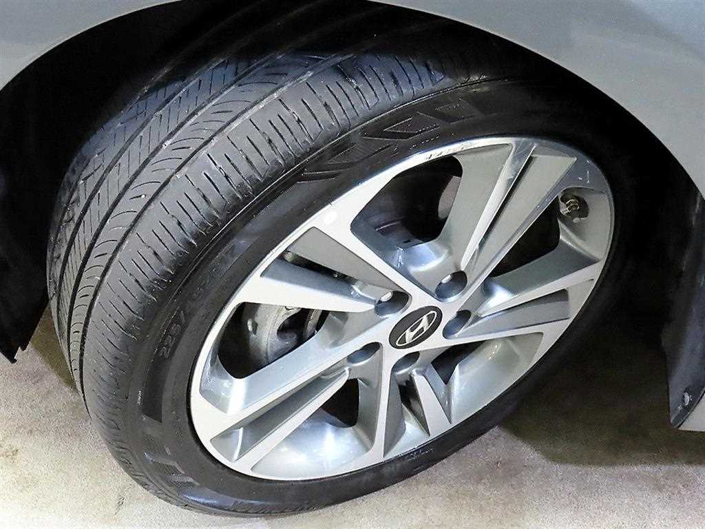 HYUNDAI Avante 2016 Gris - Importación desde Corea - HF Imports Iquique - Foto 20