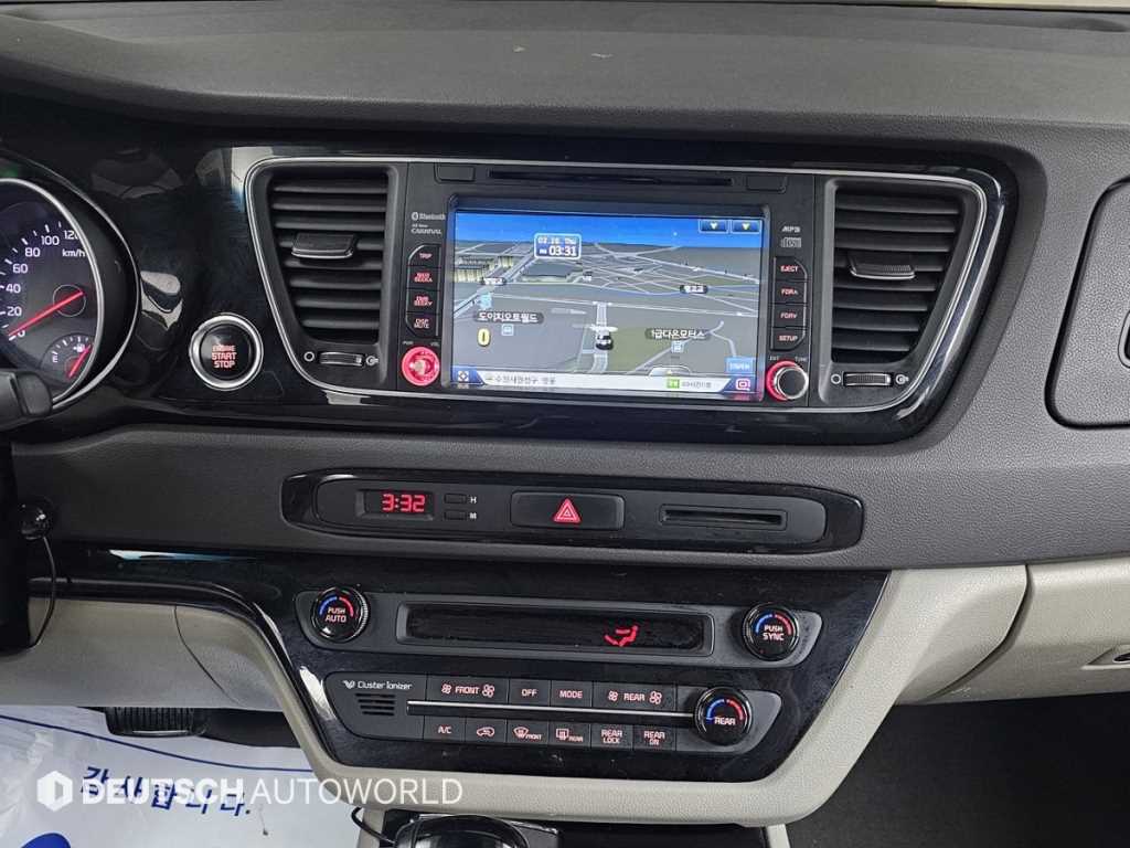KIA Carnival 2015 - Importación desde Corea - HF Imports Iquique - Foto 14