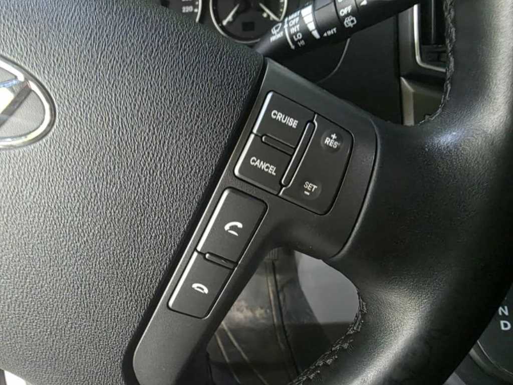 HYUNDAI Starex - Vista 12