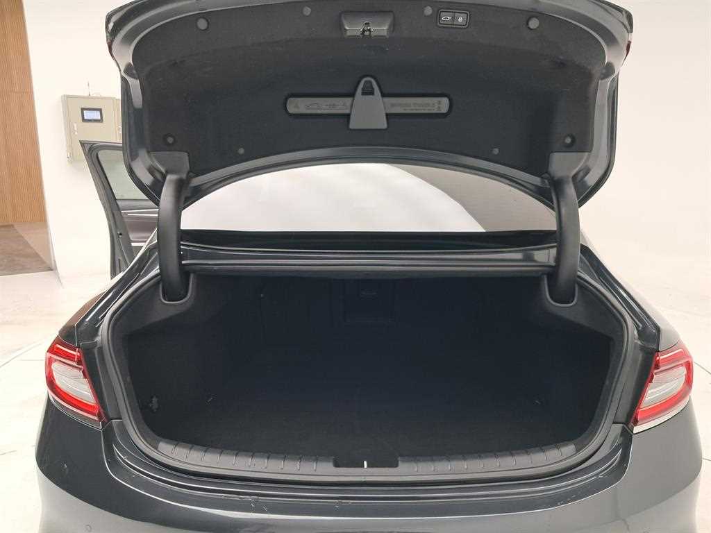 HYUNDAI Grandeur 2019 Gris - Importación desde Corea - HF Imports Iquique - Foto 18