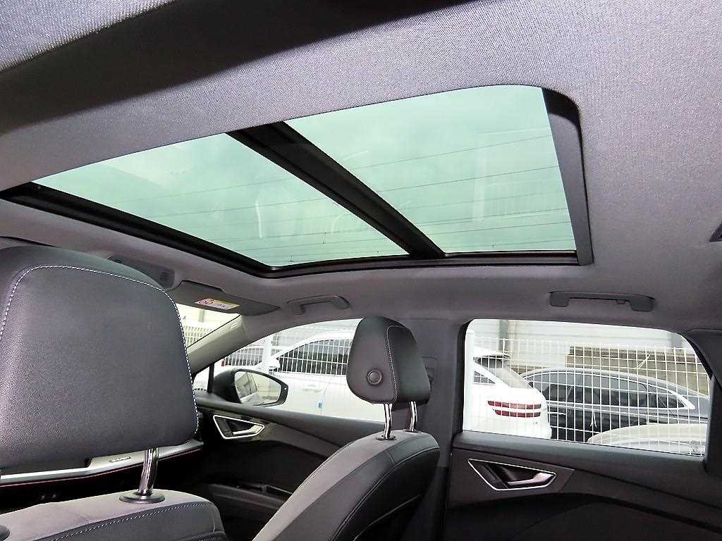 Audi Q4 2023 Gris - Importación desde Corea - HF Imports Iquique - Foto 16