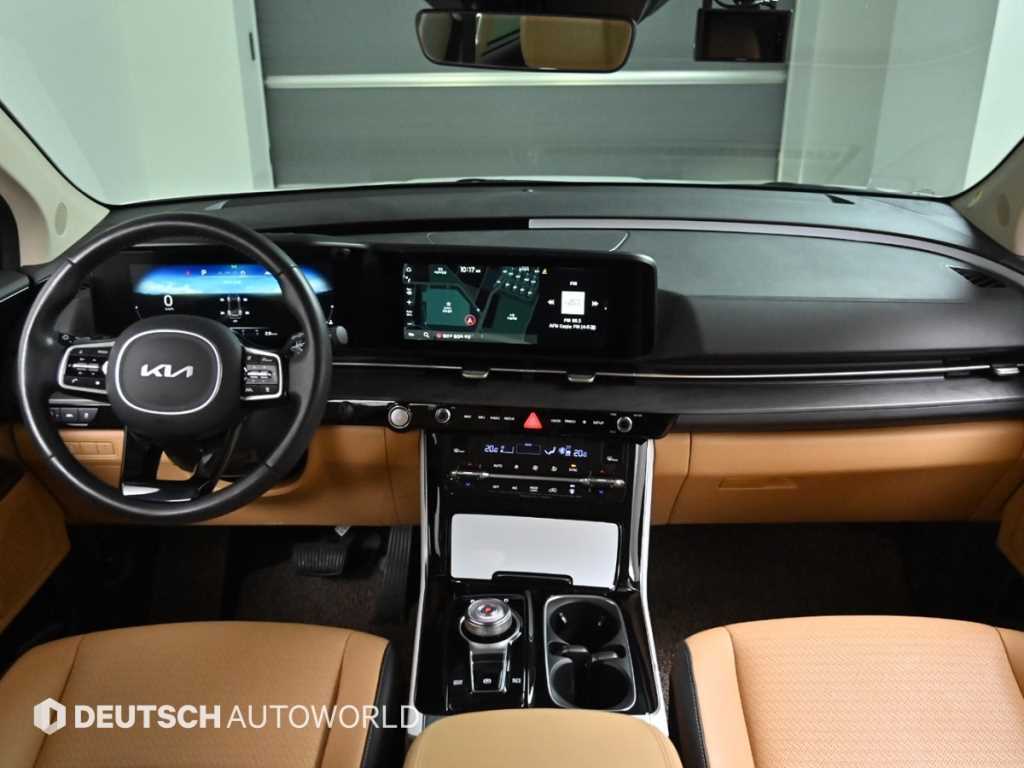 KIA Carnival - Vista 7