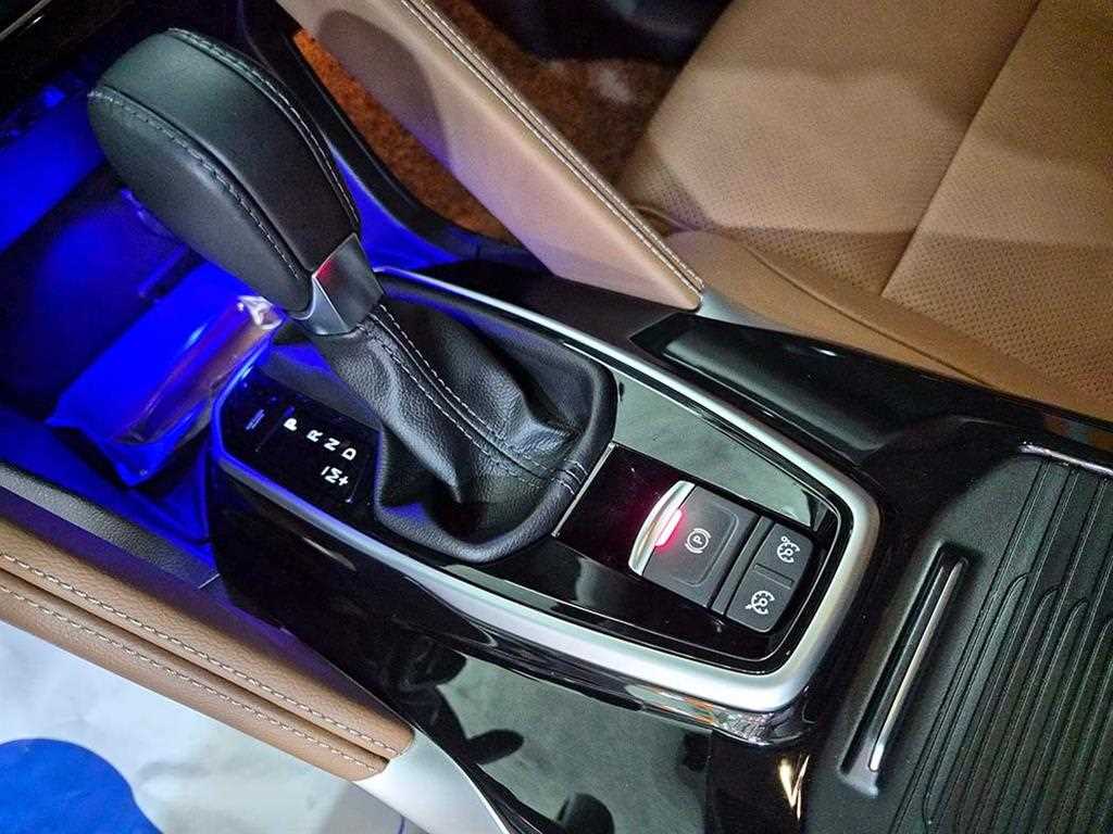 SAMSUNG QM6 - Vista 11