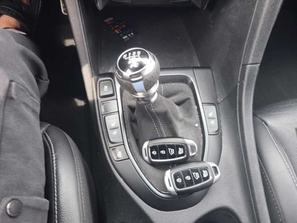 HYUNDAI Veloster 2019 - Importación desde Corea - HF Imports Iquique - Foto 14