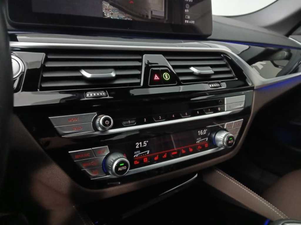 BMW 5 Series 2022 Negro - Importación desde Corea - HF Imports Iquique - Foto 13