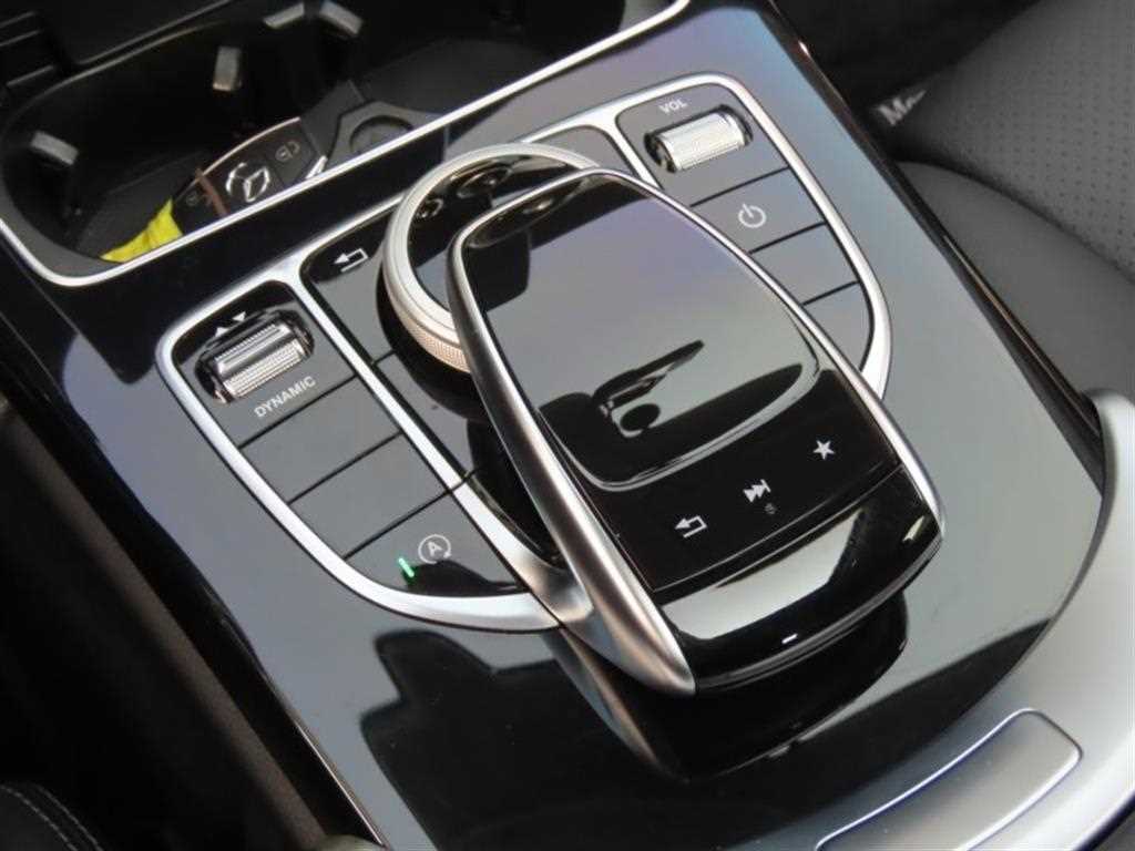 Mercedes Benz C Class - Vista 7