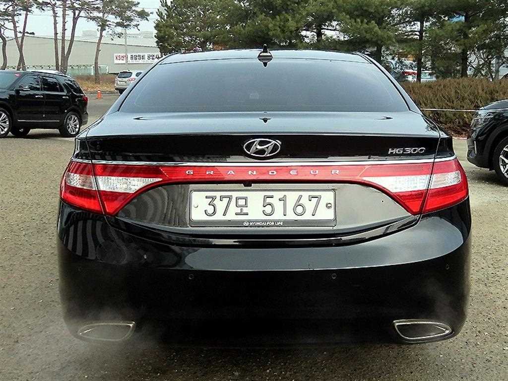 HYUNDAI Grandeur - Vista 5