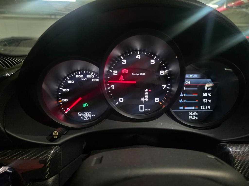 Porsche 718 - Vista 9