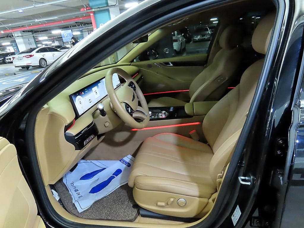 Genesis G80 - Vista 6