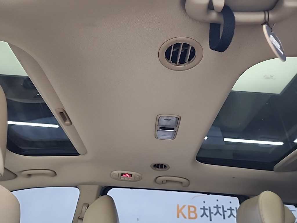 KIA Carnival 2016 - Importación desde Corea - HF Imports Iquique - Foto 13