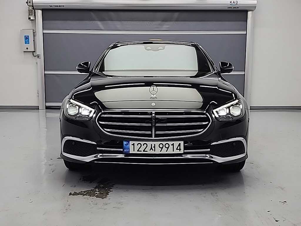 Mercedes Benz E class - Vista 2