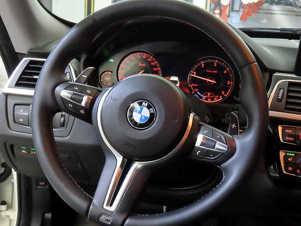 BMW Gran Turismo - Vista 8