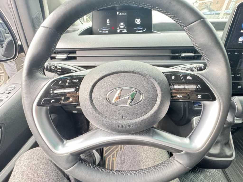 HYUNDAI Staria - Vista 7