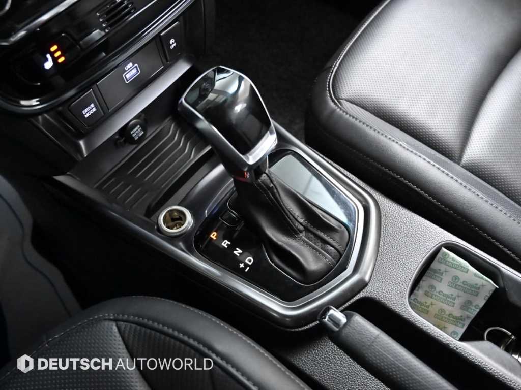 Ssangyong Tivoli - Vista 9