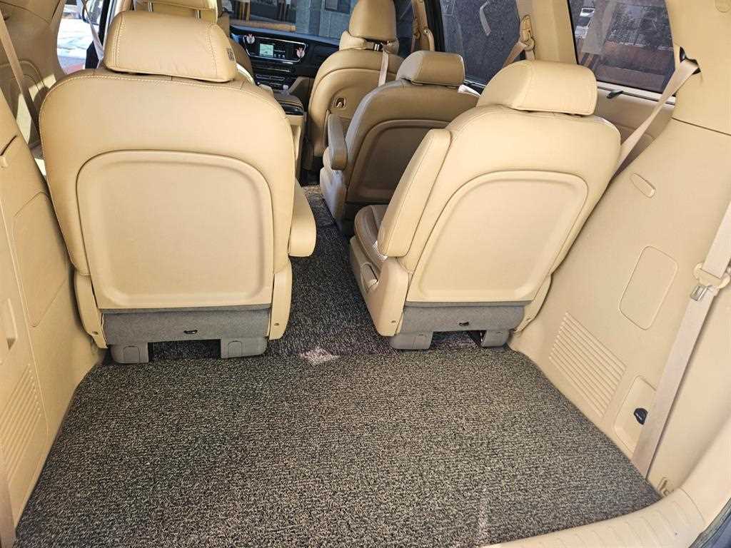 KIA Carnival 2017 Negro - Importación desde Corea - HF Imports Iquique - Foto 19