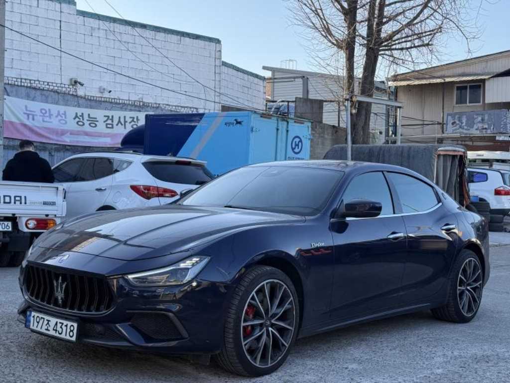 Maserati Ghibli - Vista 3