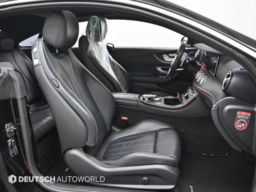 Mercedes Benz E class - Vista 10